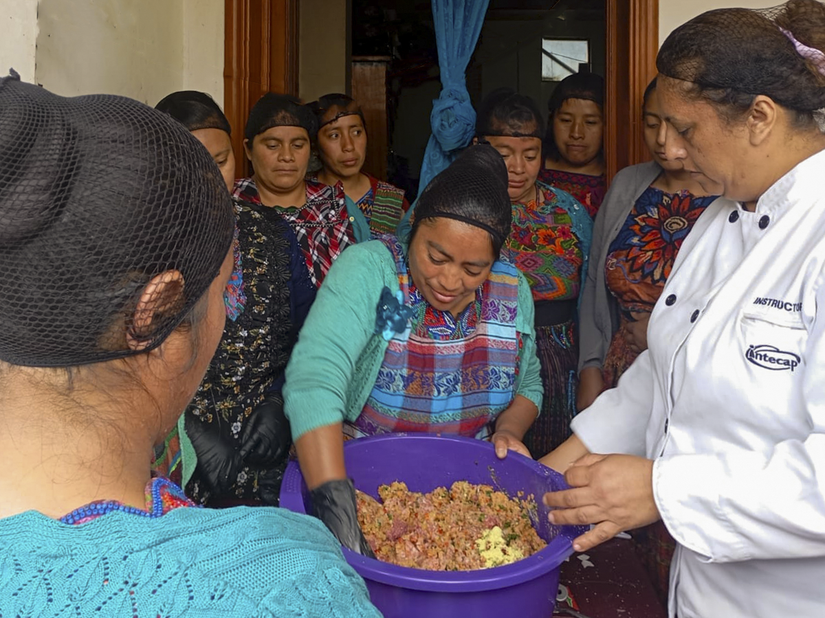 Business skills training for a woman